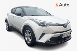 valkoinen Toyota C-HR 2019 kuva 1.