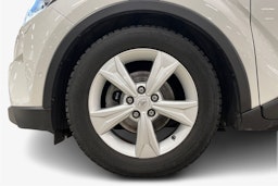 valkoinen Toyota C-HR 2019 kuva 11.