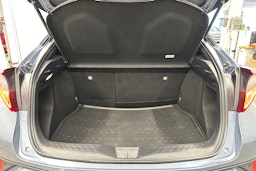 harmaa Toyota C-HR 2020 kuva 23.