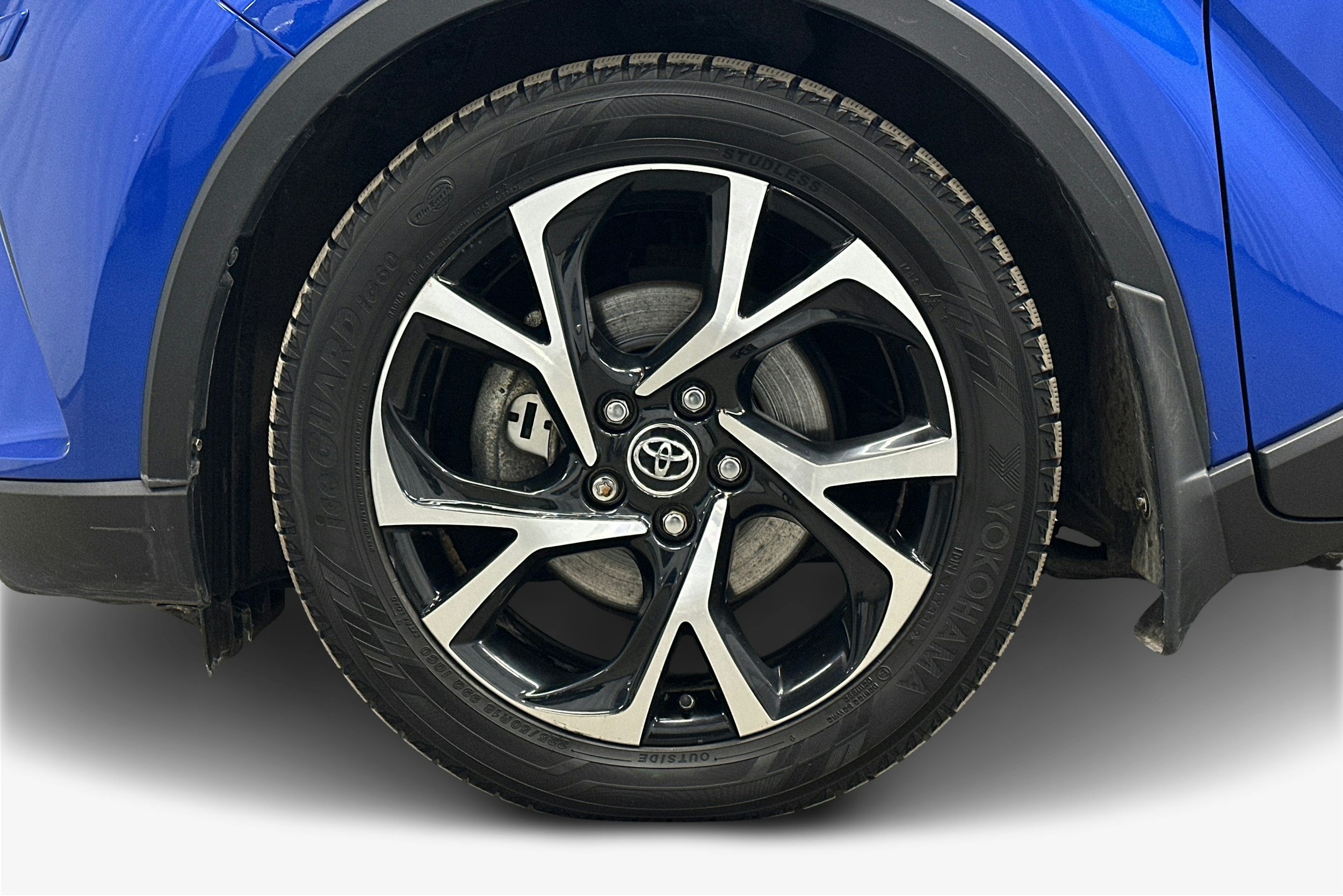 sininen Toyota C-HR 2020 kuva 11.