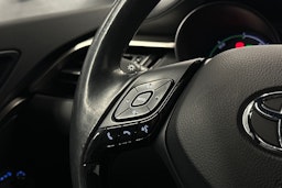 sininen Toyota C-HR 2020 kuva 17.