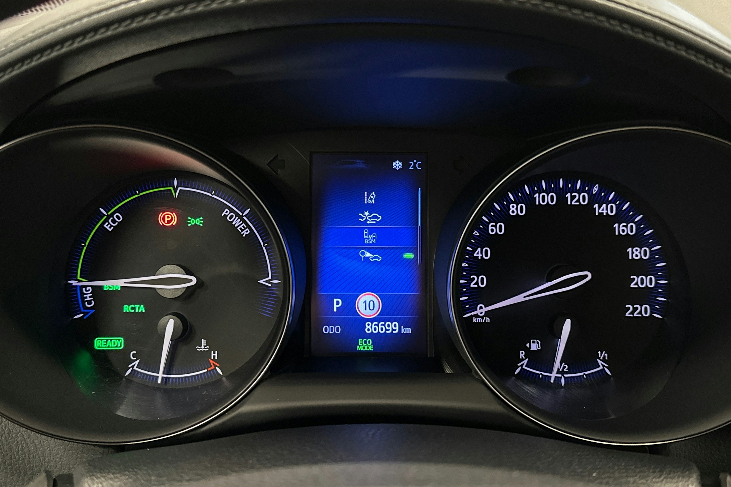 sininen Toyota C-HR 2020 kuva 20.