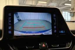 sininen Toyota C-HR 2020 kuva 22.