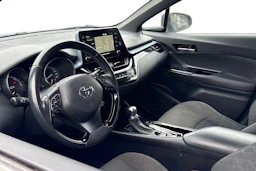 sininen Toyota C-HR 2020 kuva 3.