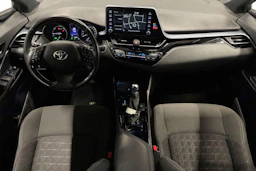 sininen Toyota C-HR 2020 kuva 7.