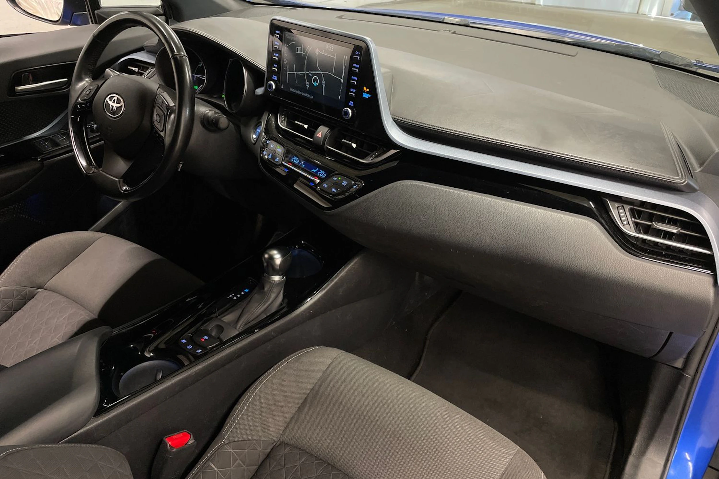 sininen Toyota C-HR 2020 kuva 25.
