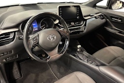 harmaa Toyota C-HR 2020 kuva 7.