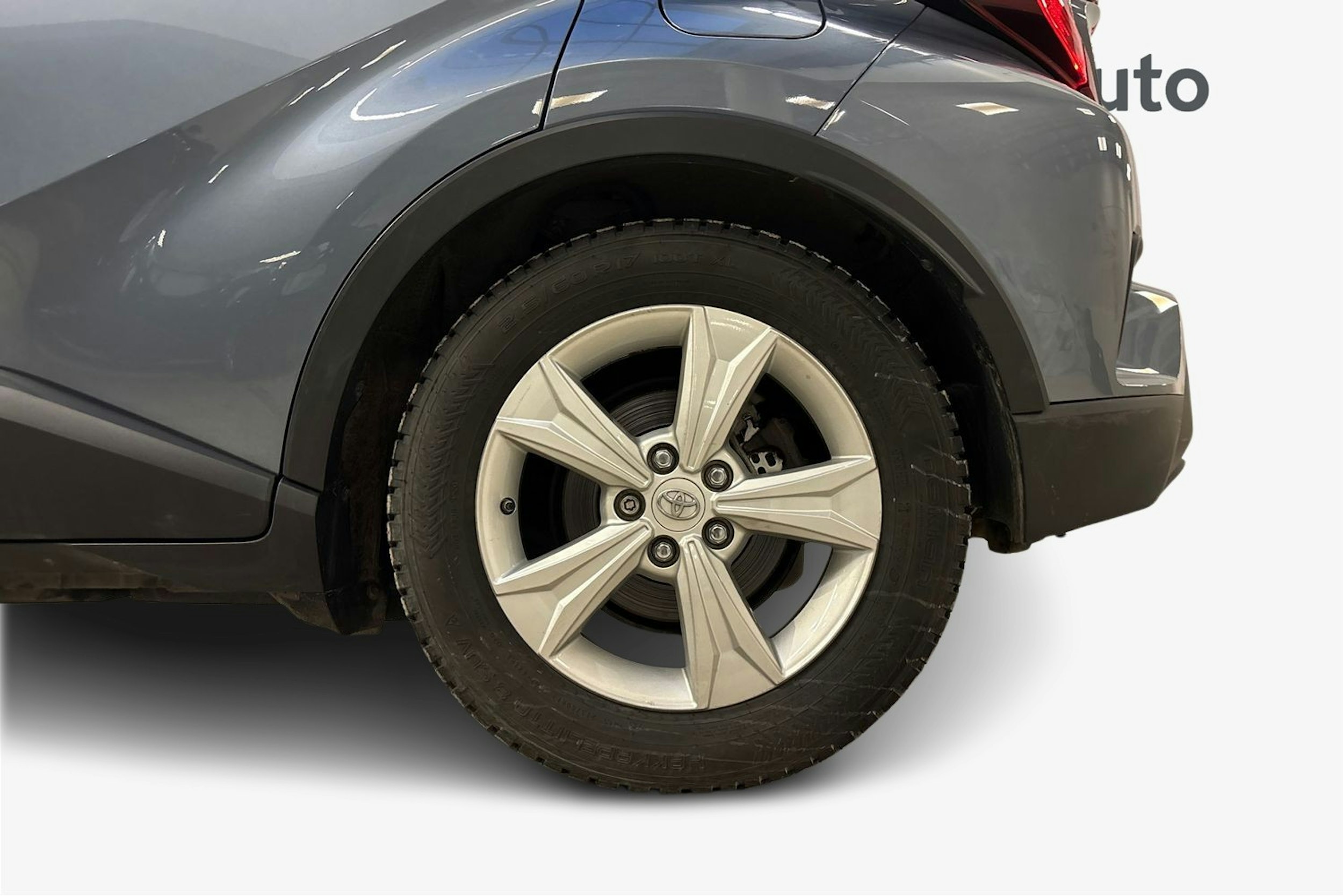 harmaa Toyota C-HR 2020 kuva 11.