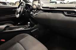 harmaa Toyota C-HR 2020 kuva 24.