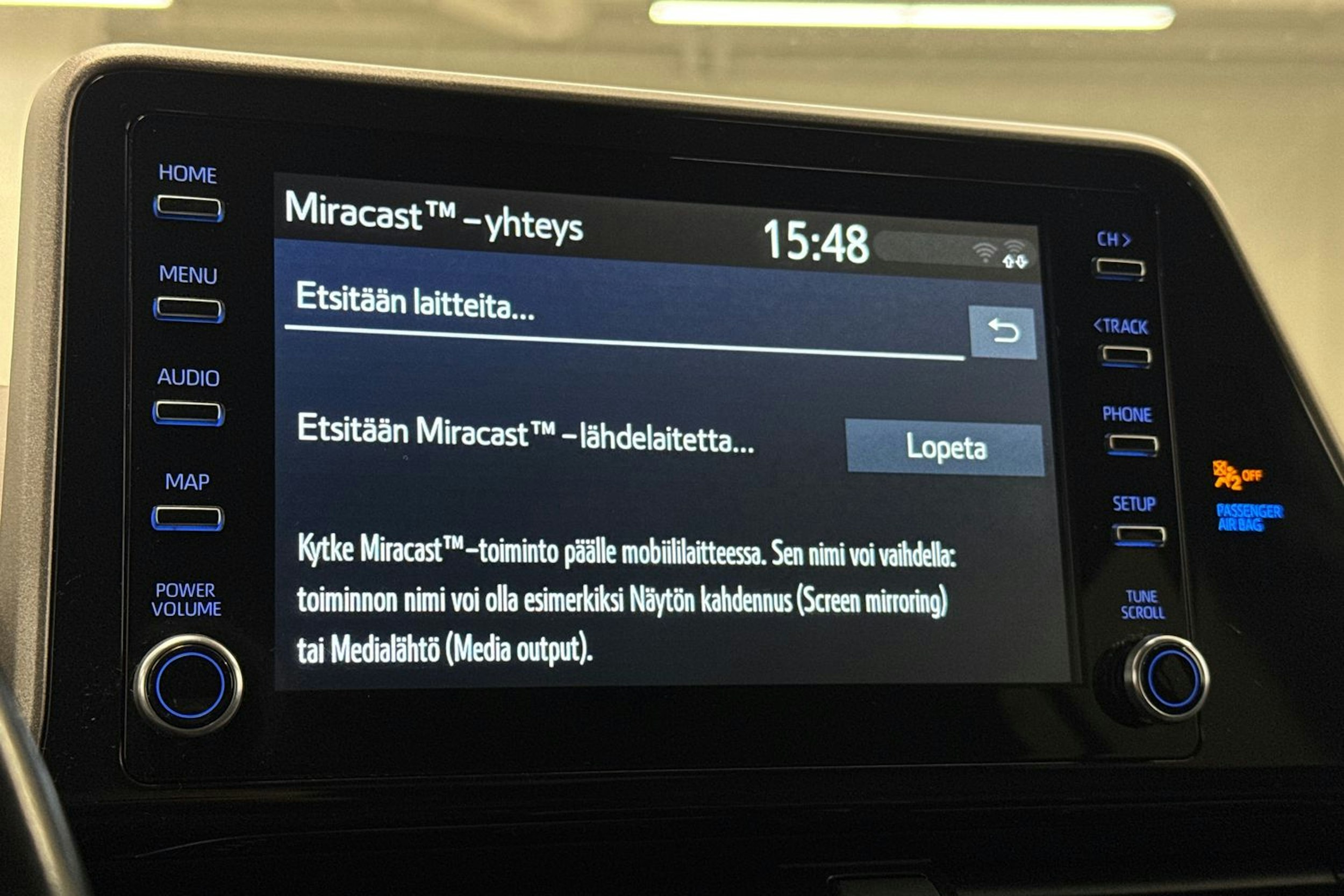 Valkoinen Toyota C-HR 2020 kuva 29.