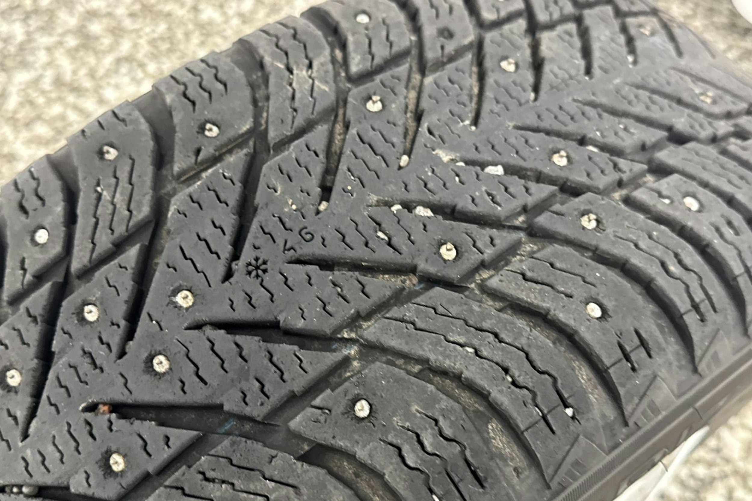 Valkoinen Toyota C-HR 2020 kuva 40.