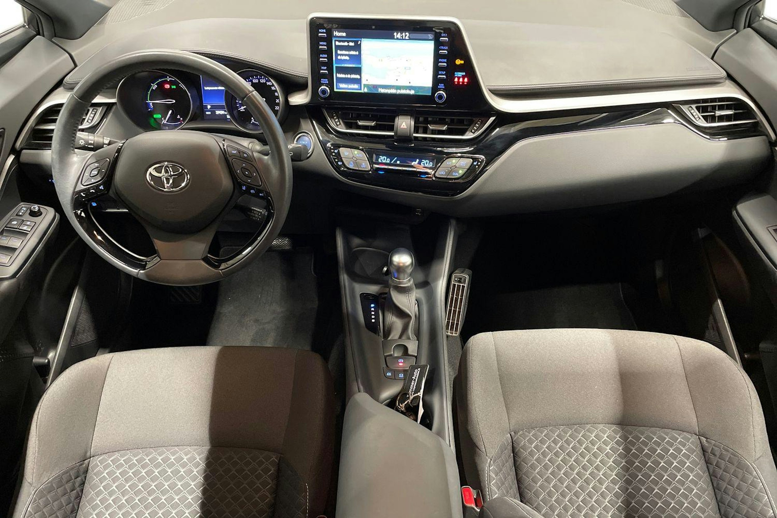 hopea Toyota C-HR 2020 kuva 9.