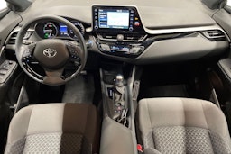 hopea Toyota C-HR 2020 kuva 9.