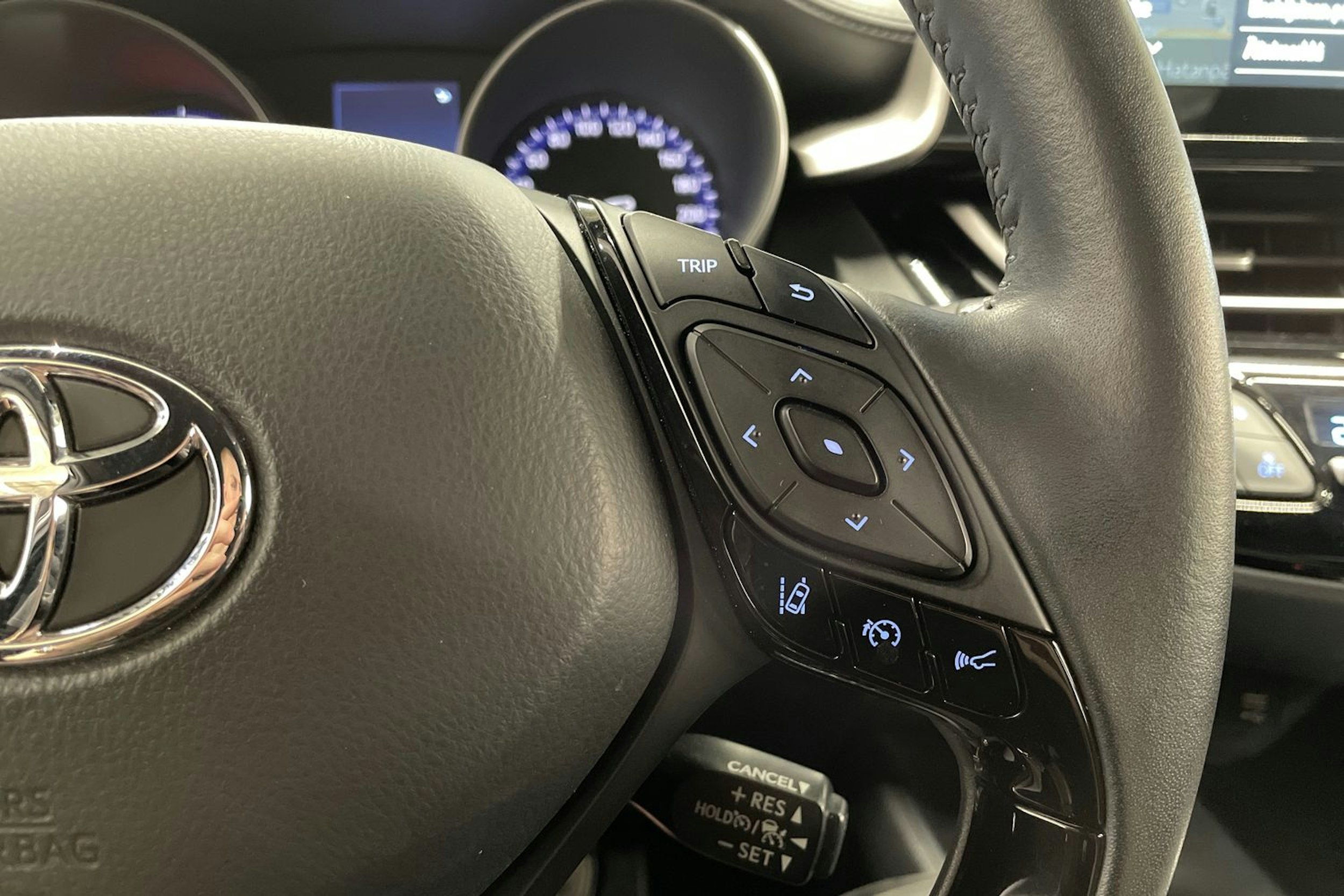hopea Toyota C-HR 2020 kuva 24.