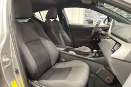 hopea Toyota C-HR 2020 kuva 26.