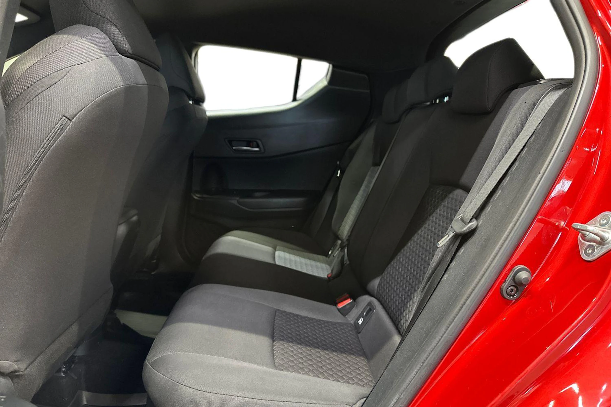 punainen Toyota C-HR 2020 kuva 8.