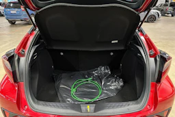 punainen Toyota C-HR 2020 kuva 22.