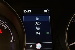 harmaa Toyota C-HR 2021 kuva 18.