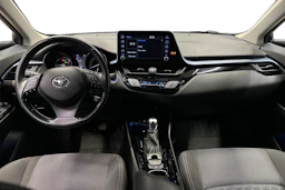 sininen Toyota C-HR 2021 kuva 7.