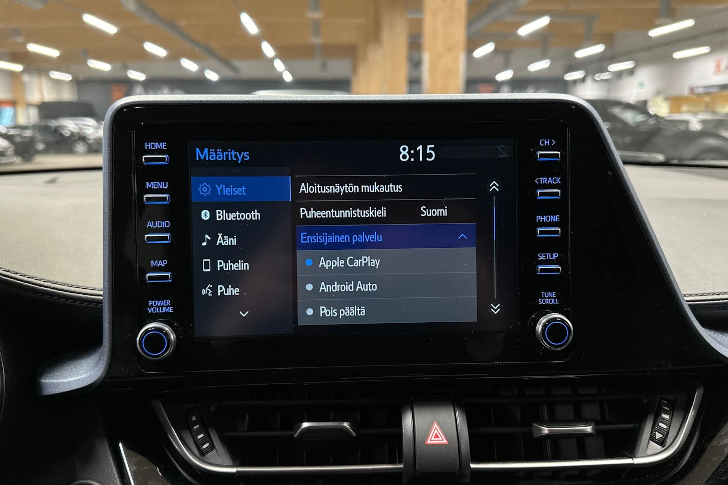 sininen Toyota C-HR 2021 kuva 15.