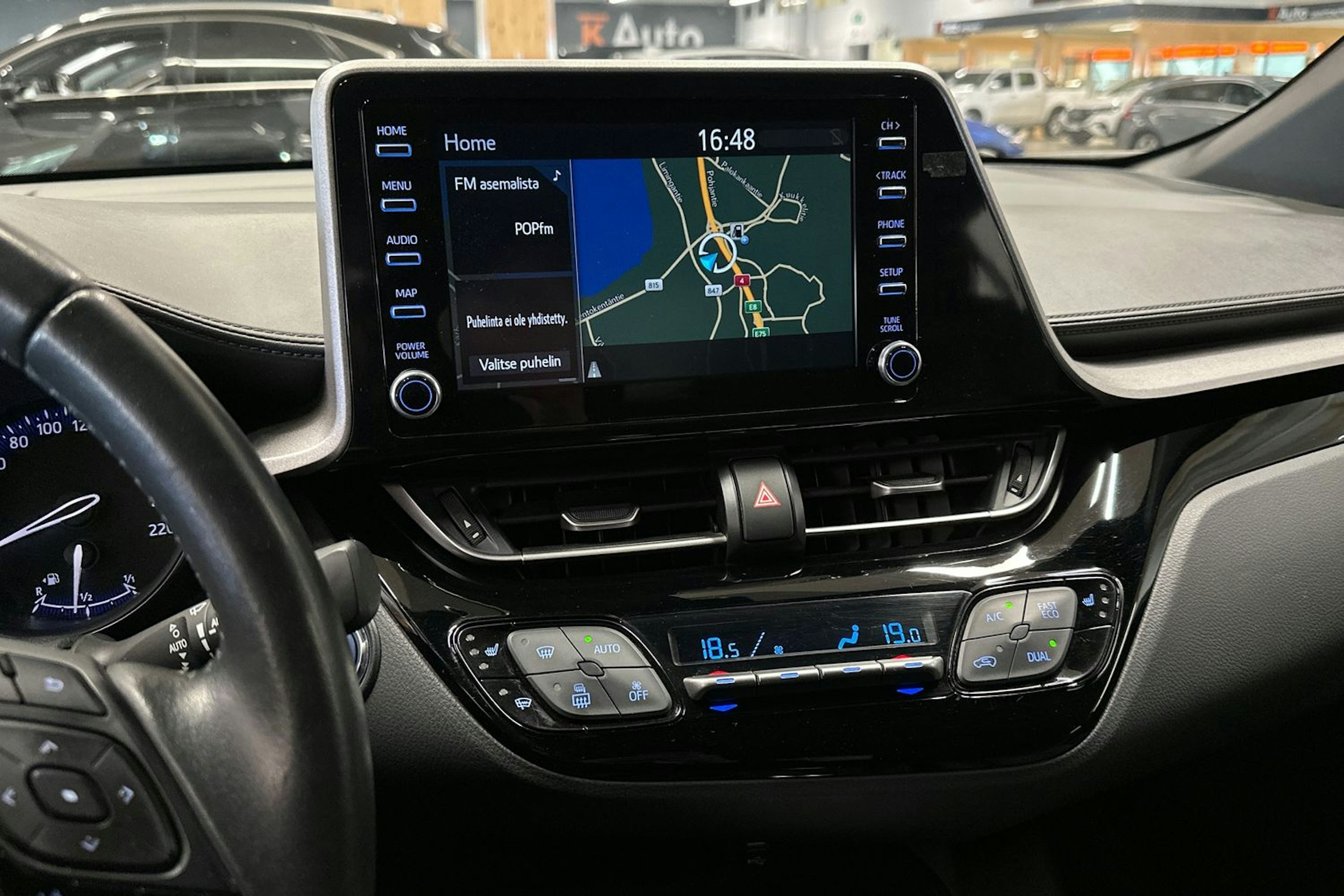 hopea Toyota C-HR 2021 kuva 21.