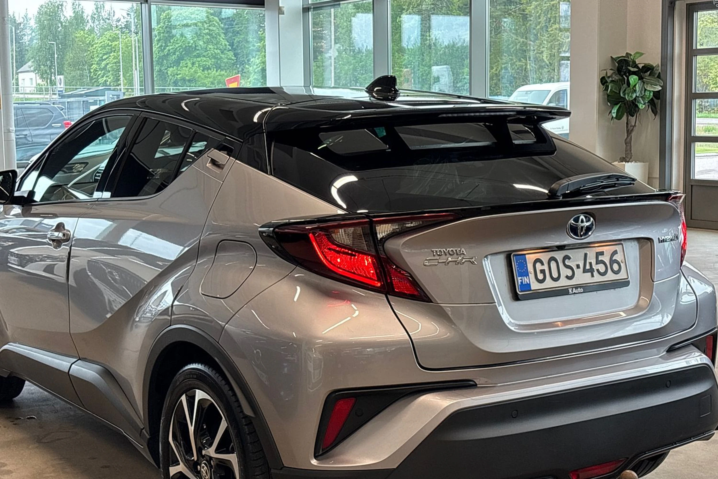 hopea Toyota C-HR 2021 kuva 14.