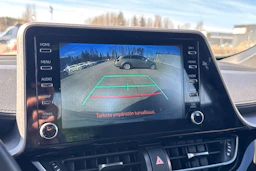 Harmaa Toyota C-HR 2021 kuva 8.