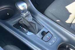 Harmaa Toyota C-HR 2021 kuva 10.