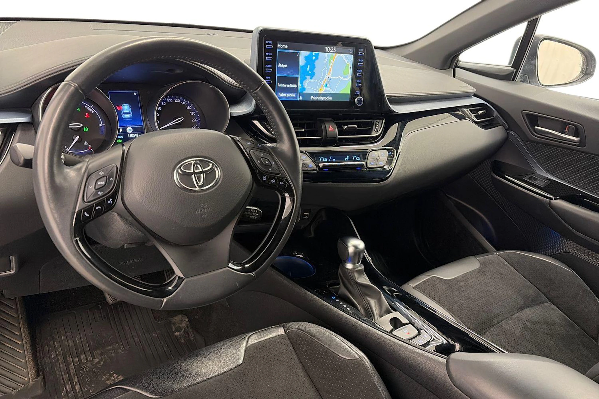 Hopea Toyota C-HR 2021 kuva 6.