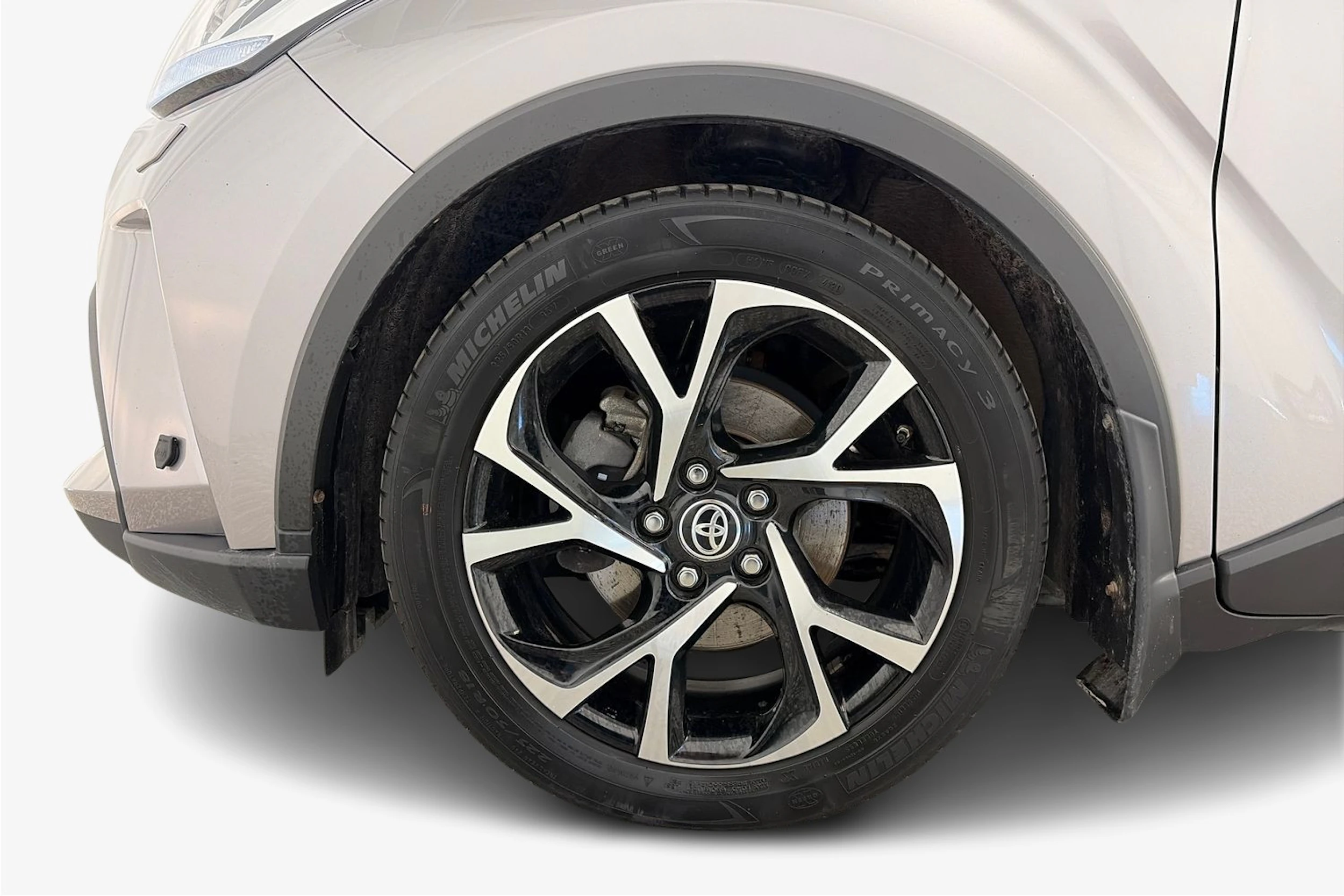 Hopea Toyota C-HR 2021 kuva 9.