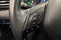 Hopea Toyota C-HR 2021 kuva 15.