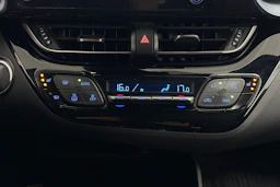 Hopea Toyota C-HR 2021 kuva 23.