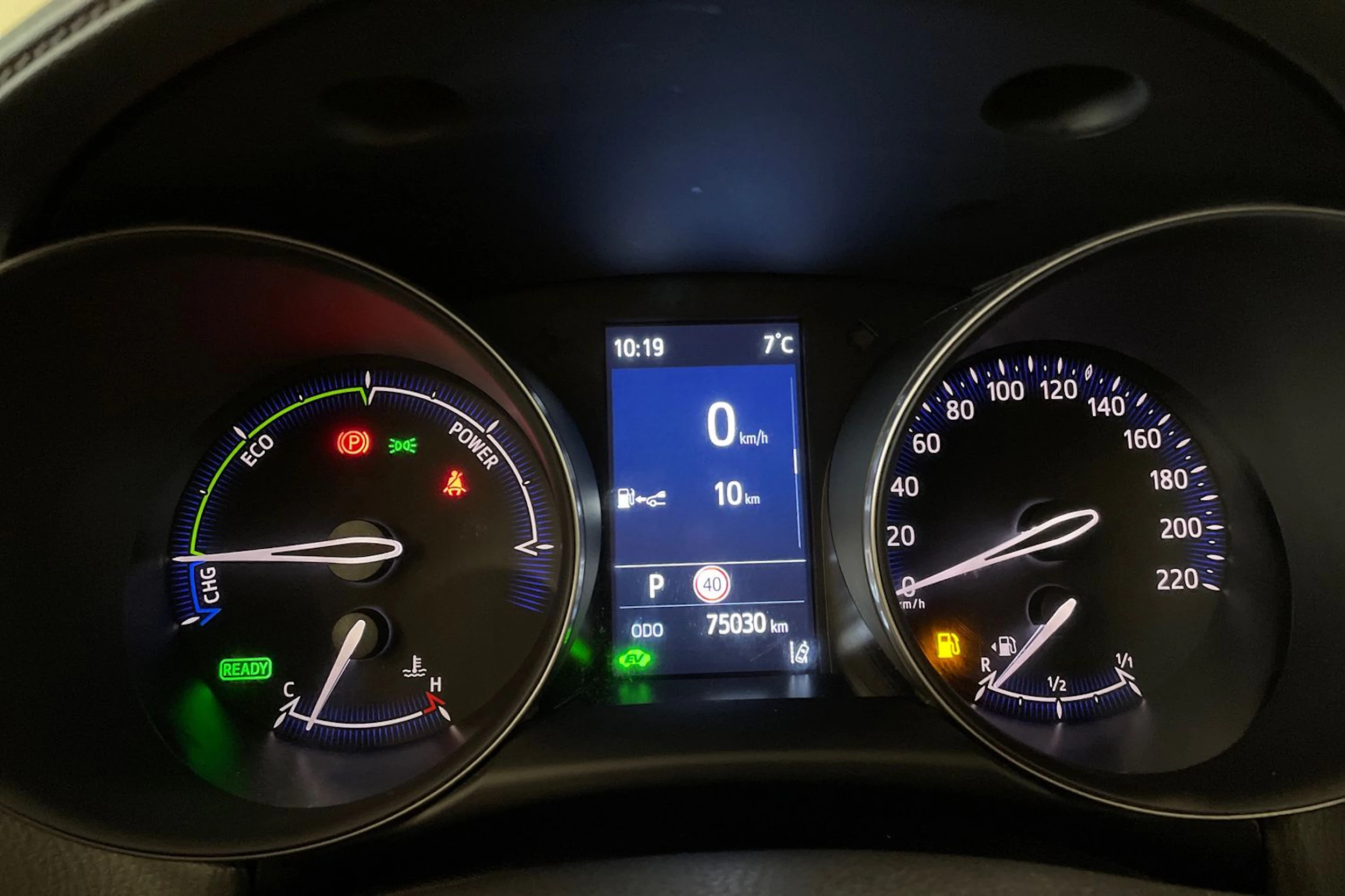 hopea Toyota C-HR 2022 kuva 21.