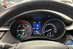 valkoinen Toyota C-HR 2022 kuva 24.