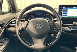 musta Toyota C-HR 2022 kuva 12.