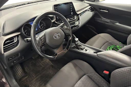 violetti Toyota C-HR 2022 kuva 3.