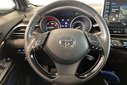 hopea Toyota C-HR 2022 kuva 15.