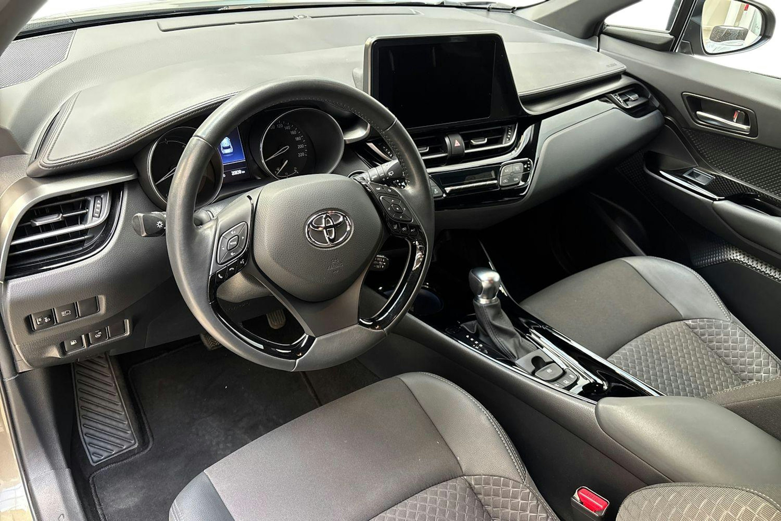 ruskea (beige) Toyota C-HR 2022 kuva 7.