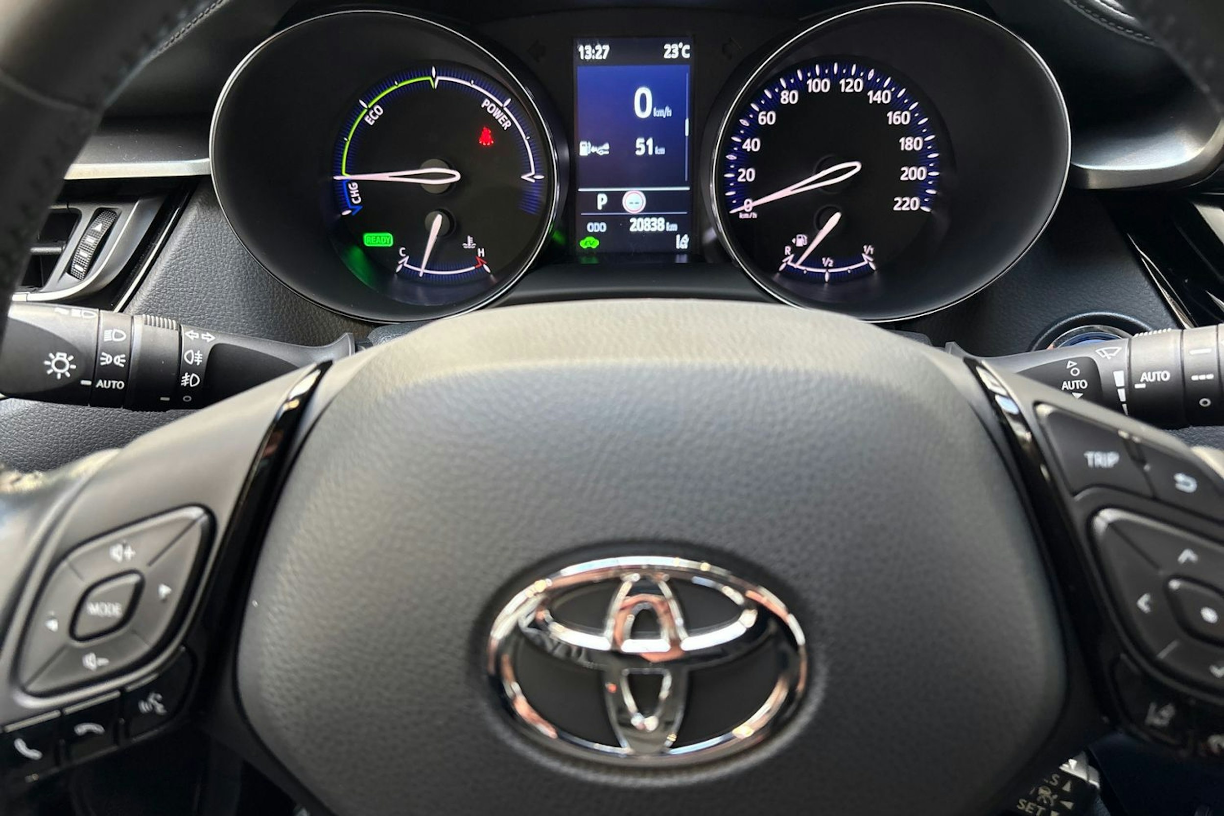 ruskea (beige) Toyota C-HR 2022 kuva 16.