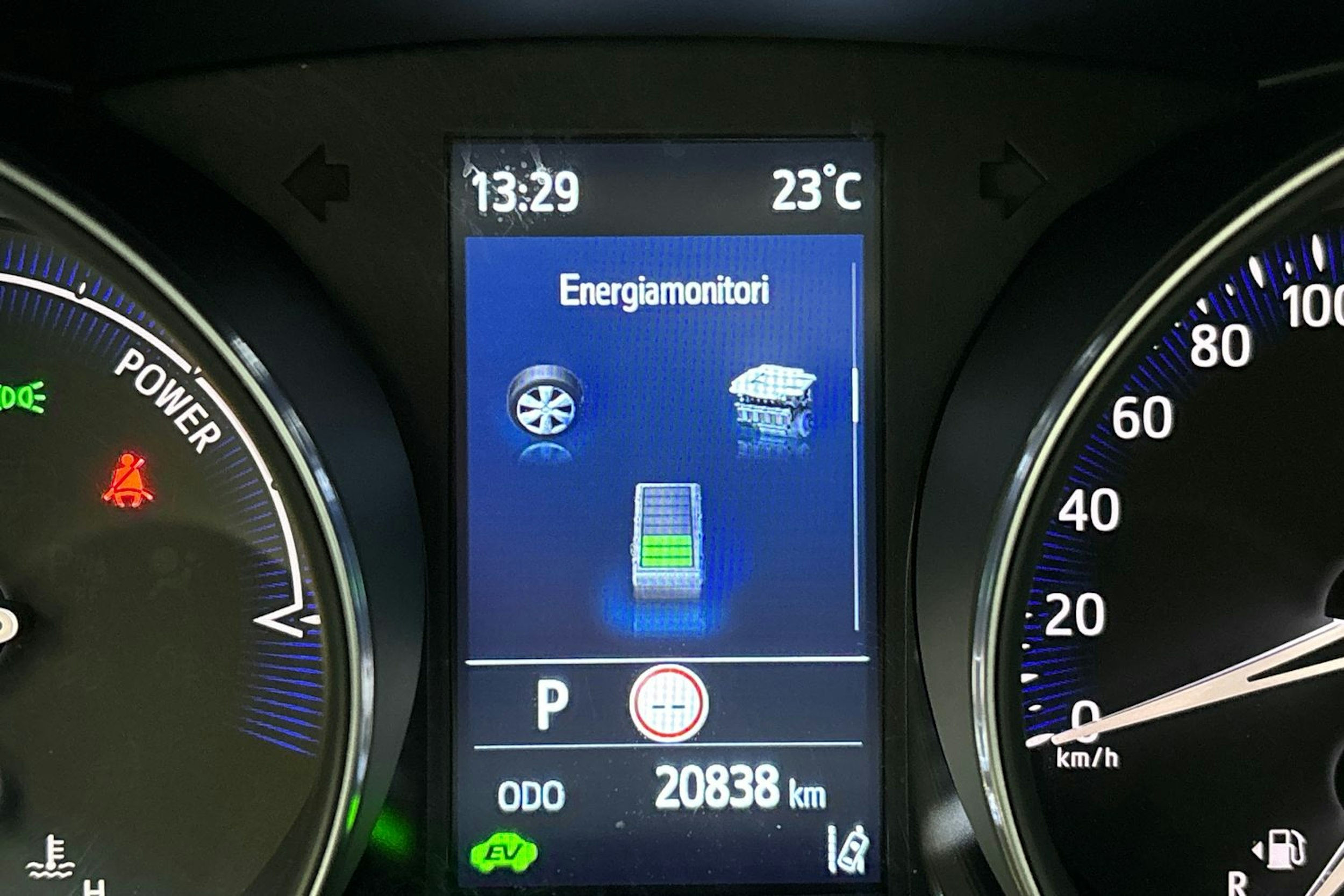 ruskea (beige) Toyota C-HR 2022 kuva 17.