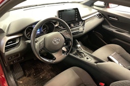 punainen Toyota C-HR 2022 kuva 3.