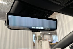 harmaa Toyota C-HR 2024 kuva 17.