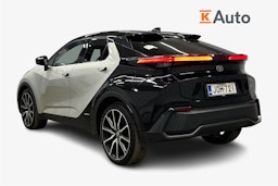 harmaa Toyota C-HR 2023 kuva 2.