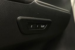 harmaa Toyota C-HR 2023 kuva 18.