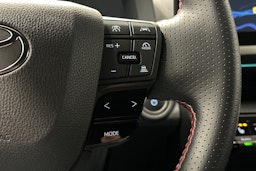 harmaa Toyota C-HR 2023 kuva 21.