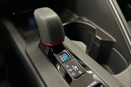 harmaa Toyota C-HR 2023 kuva 34.