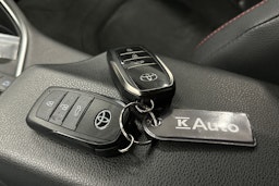 harmaa Toyota C-HR 2023 kuva 35.