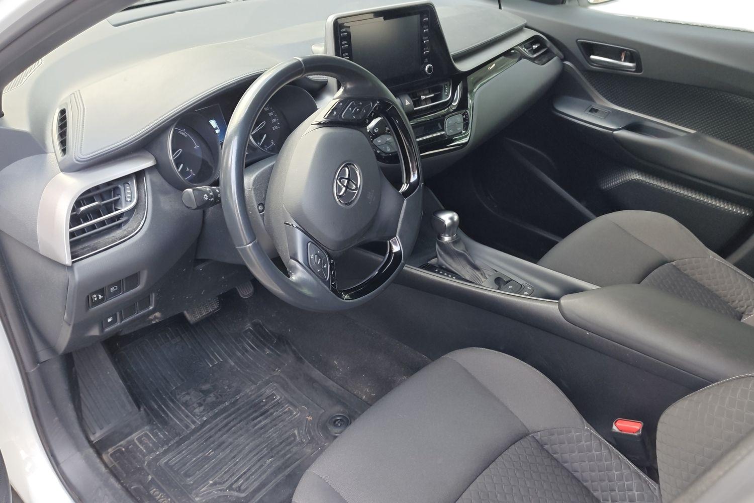 Toyota C-HR 1,8 Hybrid Active Plus 2023, kuva 3/3