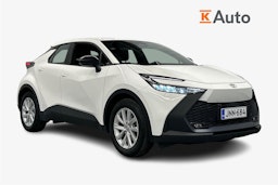 valkoinen Toyota C-HR 2024 kuva 1.
