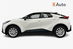 valkoinen Toyota C-HR 2024 kuva 6.